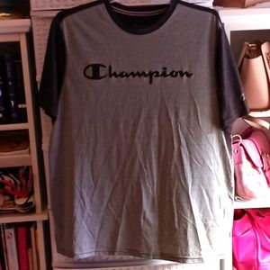 Men's Size XL Champion t-shirt